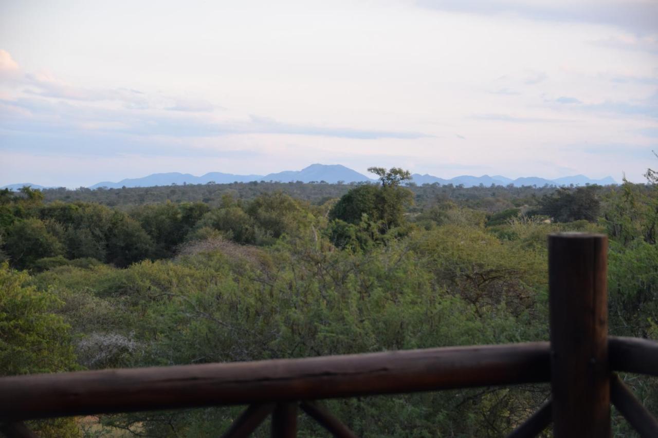 Giraffe Plains Villa Marloth Park Eksteriør billede